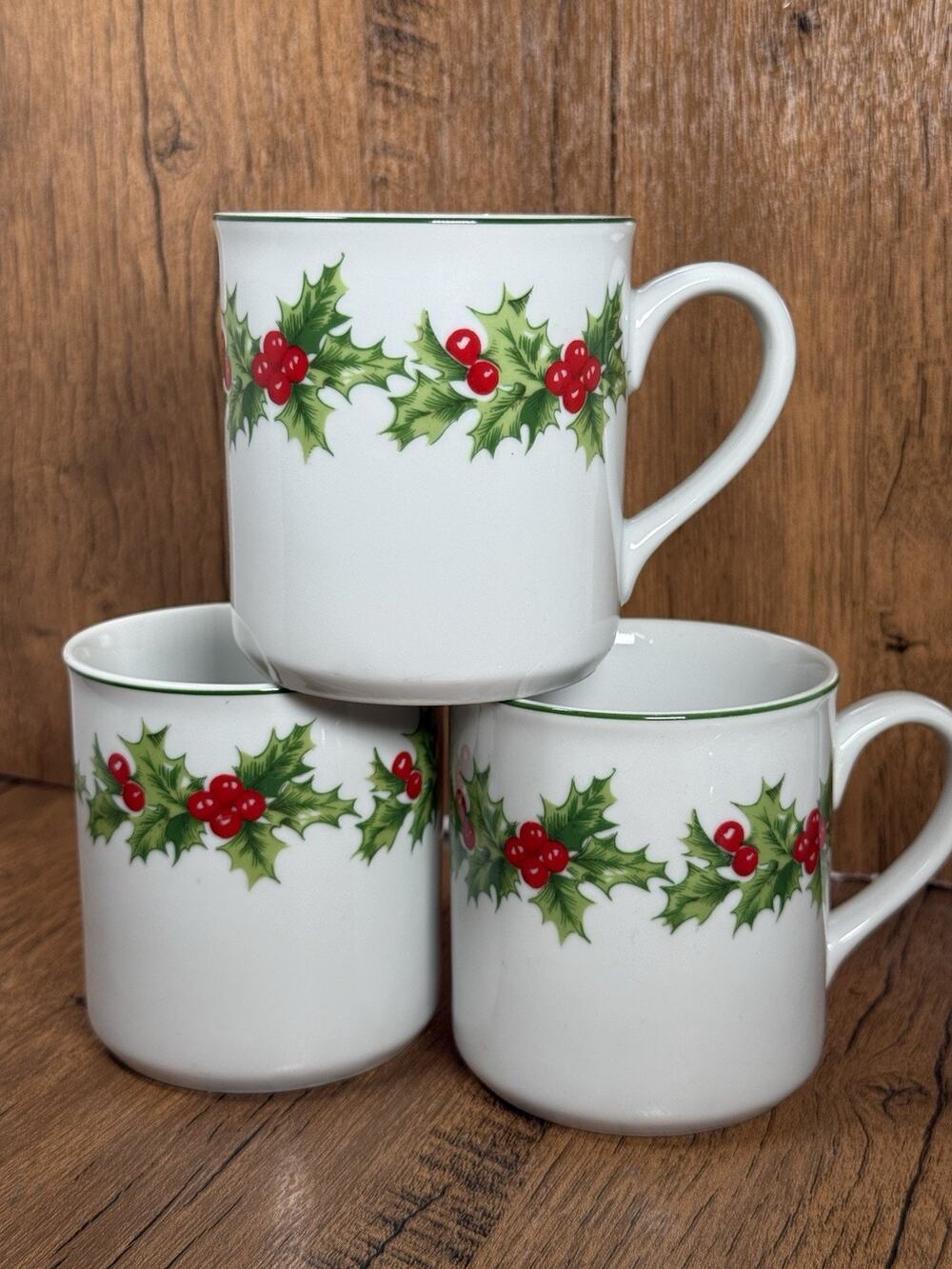 Vintage Schmidt Coffee Mugs Holly Berry Christmas Set 3